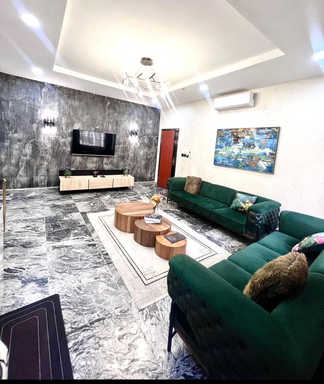 Interior of Evergreen Residence