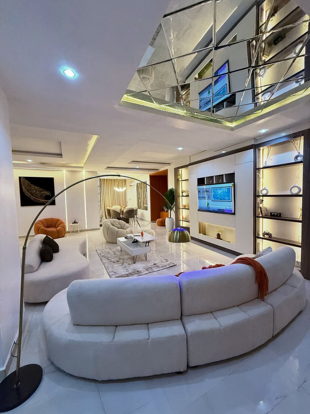 Interior of Meringue Residence