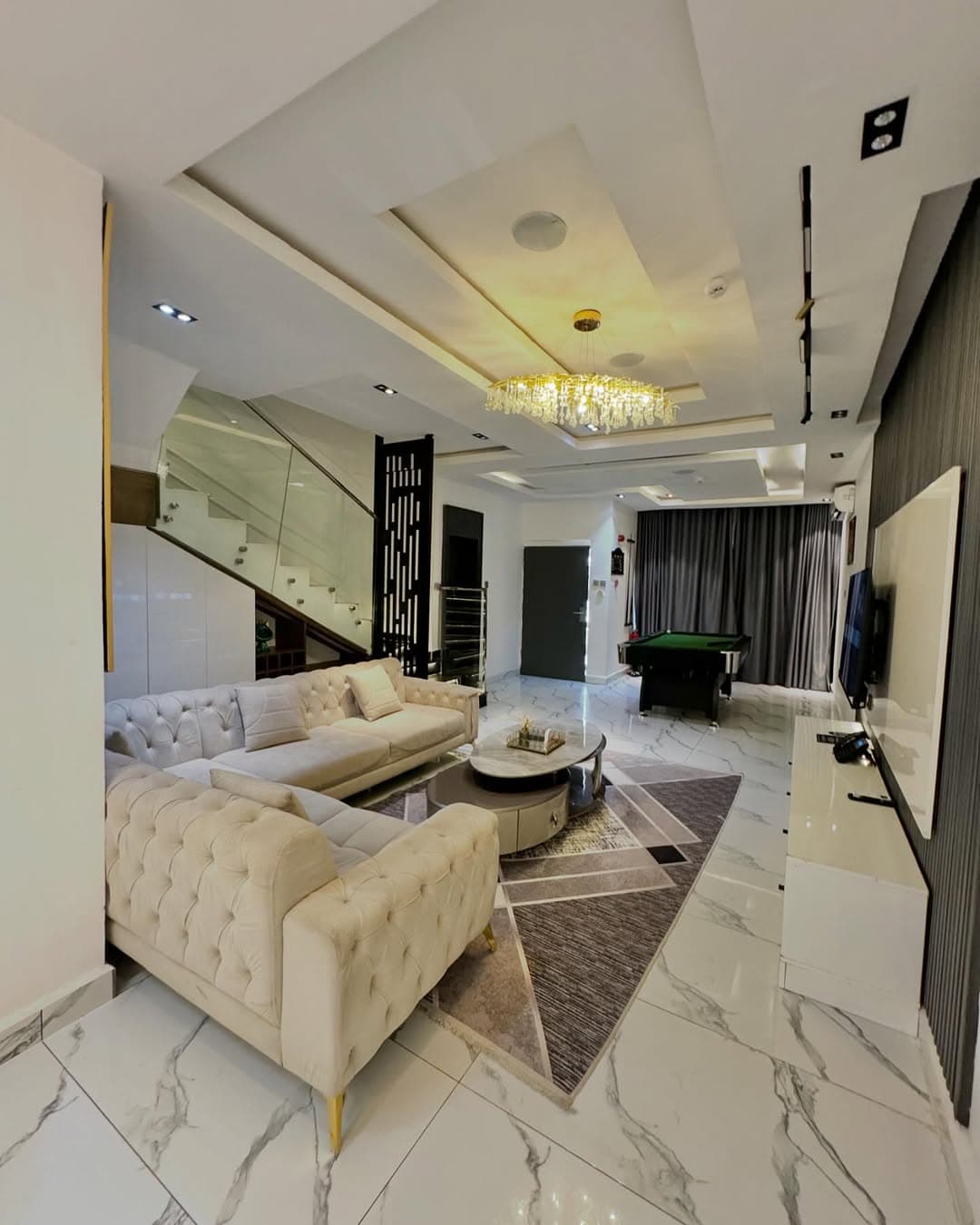 Interior of The Sovereign